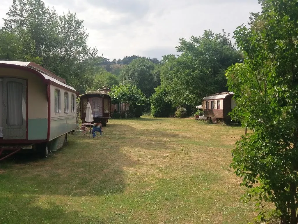 Les Roulottes Du Travers Hotel Ajoux Holiday home