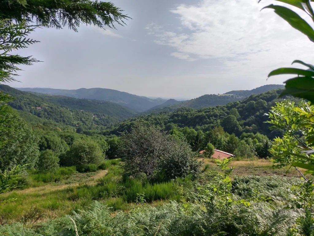 Les Roulottes Du Travers Hotel Ajoux