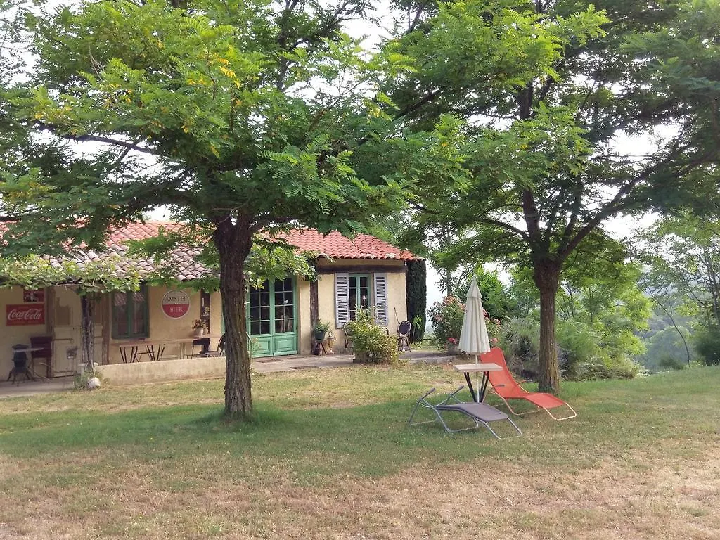 Les Roulottes Du Travers Hotel Ajoux 0*,  France
